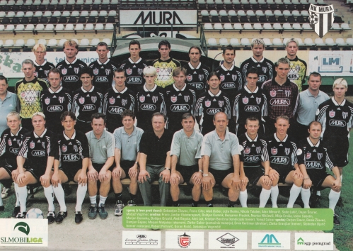 Ekipa v jesenskem delu sezone 2000/2001. Zadnja vrsta (od leve): Sebastjan Žilavec, Franc Cifer, Aleš Gabor, Jože Benko, Nikola Talaber, Alan Mesarič, Sašo Lukič, Dejan Šnurer, Matjaž Vugrinec. Srednja vrsta: Franc Jančar (fizioterapevt), Boštjan Kamnik, Benjamin Prednik, Novica Nikčević, Mitja Erniša, Izidor Sabotin, Marjan Dominko, Boštjan Grizold, Aleš Bagola, Aleš Luk, Kristjan Benčina (kondicijski trener), Tomaž Celcar. Spodnja vrsta: Darjan Slavic, Denis Žilavec, Damjan Gajser, Marjan Matjašec (ekonom), Zlatko Gabor (pomočnik trenerja), Ervin Kerčmar (direktor), Zlatko Kranjčar (trener), Slobodan Đurić (trener vratarjev), Robert Petrovič, Goran Ristič, Sebastjan Vogrinčič. Ekipa v jesenskem delu sezone 2000/2001. Zadnja vrsta (od leve): Sebastjan Žilavec, Franc Cifer, Aleš Gabor, Jože Benko, Nikola Talaber, Alan Mesarič, Sašo Lukič, Dejan Šnurer, Matjaž Vugrinec. Srednja vrsta: Franc Jančar (fizioterapevt), Boštjan Kamnik, Benjamin Prednik, Novica Nikčević, Mitja Erniša, Izidor Sabotin, Marjan Dominko, Boštjan Grizold, Aleš Bagola, Aleš Luk, Kristjan Benčina (kondicijski trener), Tomaž Celcar. Spodnja vrsta: Darjan Slavic, Denis Žilavec, Damjan Gajser, Marjan Matjašec (ekonom), Zlatko Gabor (pomočnik trenerja), Ervin Kerčmar (direktor), Zlatko Kranjčar (trener), Slobodan Đurić (trener vratarjev), Robert Petrovič, Goran Ristič, Sebastjan Vogrinčič.