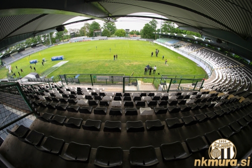 Trening Mure, 11. 5. 2020. Pogled s sektorja F - sektor zraven glavne tribune. Trening Mure, 11. 5. 2020. Pogled s sektorja F - sektor zraven glavne tribune.
