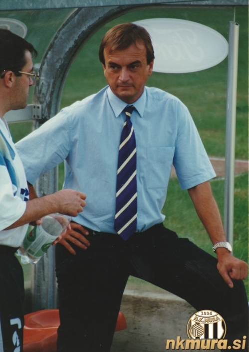 Milan Mörec, predsednik kluba v pogovoru s fizioterapevtom, Francem Jančarjem Milan Mörec, predsednik kluba v pogovoru s fizioterapevtom, Francem Jančarjem