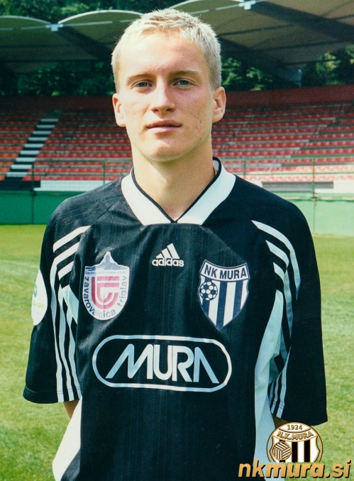 DarjanSlavic.jpg Darjan Slavic leta 2000.