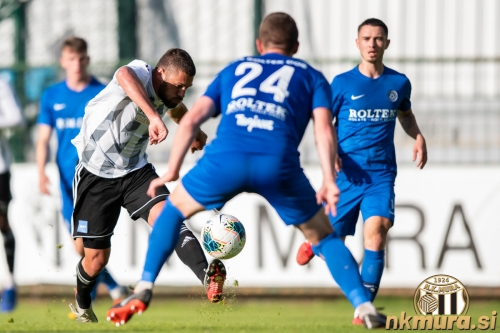 Strelec prvega gola: Maroša Strelec prvega gola: Maroša