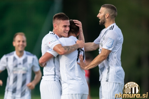 Veselje po doseženem zadetku. Matic Maruško, Luka Bobičanec, Amadej Maroša in Nino Kouter. Veselje po doseženem zadetku. Matic Maruško, Luka Bobičanec, Amadej Maroša in Nino Kouter.
