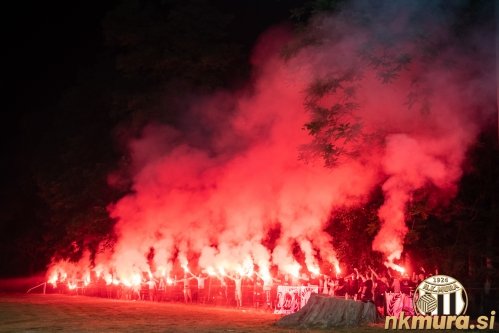 Pirotehnika Black Gringosov.