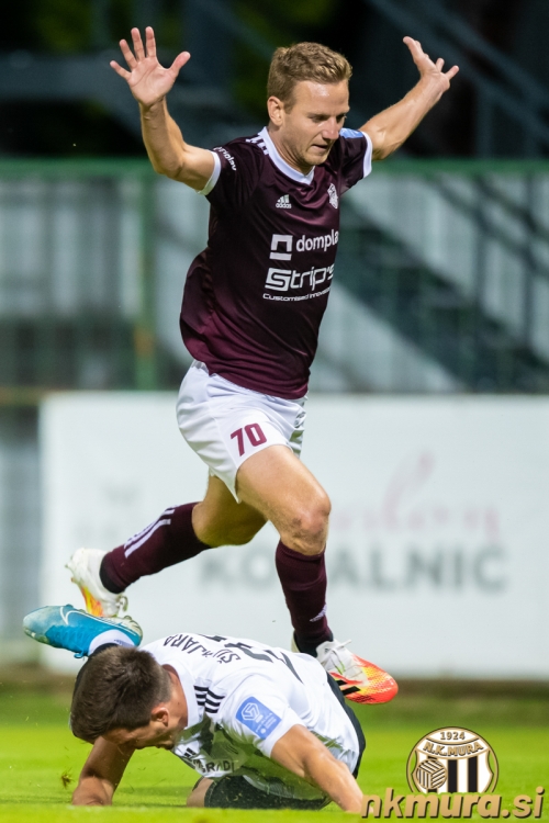 Aleš Mertelj in Luka Šušnjara. Aleš Mertelj in Luka Šušnjara.