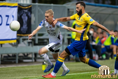 Žan Karničnik in Denis Cerovec. Žan Karničnik in Denis Cerovec.
