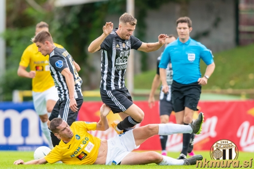 Kevin Žižek v akciji. Kevin Žižek v akciji.