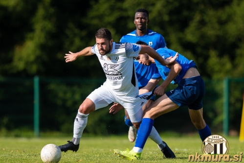 Amadej Maroša je odigral celotno tekmo.