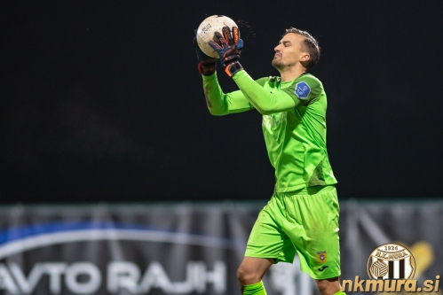 Junak tekme je bil vratar Domžal Grega Sorčan. Junak tekme je bil vratar Domžal Grega Sorčan.