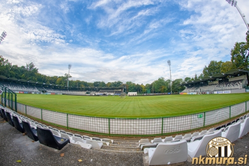 Pogled na stadion Fazanerija. Slikano z vzhodne tribune. Pogled na stadion Fazanerija. Slikano z vzhodne tribune.