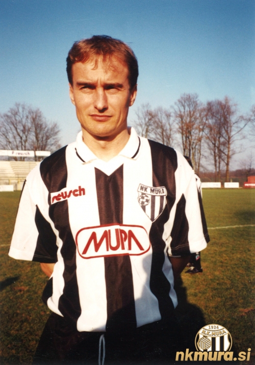 SlavicAnton1993.jpg Anton Slavic leta 1993.