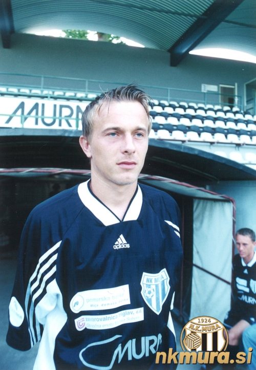 CausevicEdis2001.jpg Edis Čauševič leta 2001.