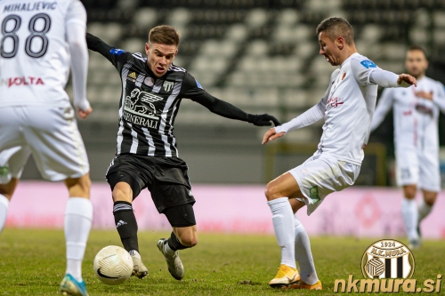 Luka Bobičanec je bil skozi celotno tekmo zelo aktiven.