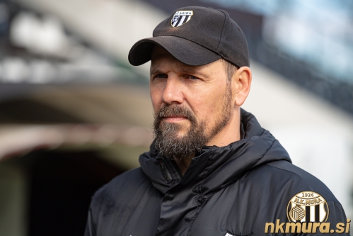 Ante Šimundža na medijskem terminu pred tekmo Mura : Maribor (14. 3. 2021). Ante Šimundža na medijskem terminu pred tekmo Mura : Maribor (14. 3. 2021).