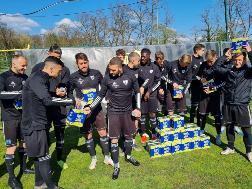 Nogometaši Mure so preizkusili brezalkoholni Radler.