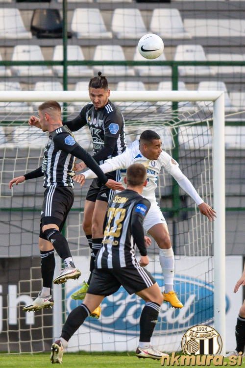 Od leve: Luka Bobičanec, Dragan Lovrić, Klemen Šturm in Bradley Leonard Martis.