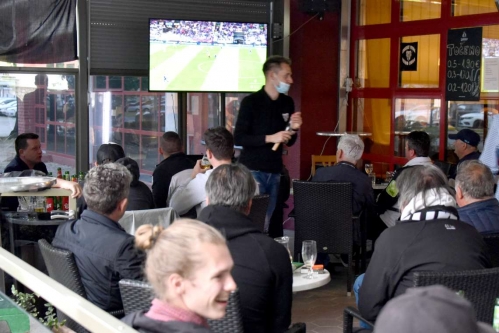 Ogled tekme v soboških lokalih.