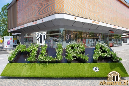 Aranžma v čast državnim prvakom. Aranžma v čast državnim prvakom.