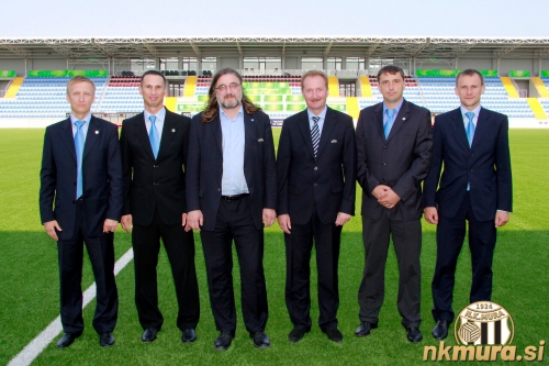 Sodniki in delegat tekme. Sodniki in delegat tekme.