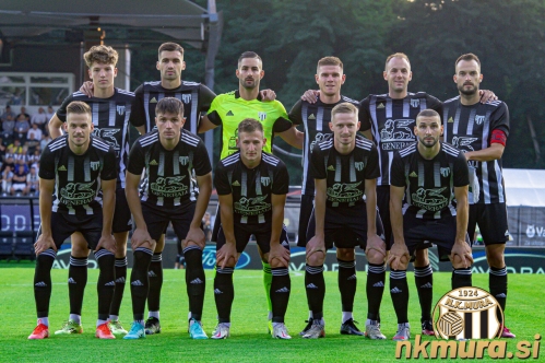 Začetna enajsterica Mure proti Ludogorcu. Stojijo od leve: Kai Cipot, Jan Gorenc, Matko Obradovič, Luka Bobičanec, Matic Maruško, Žiga Kous. Čepijo: Tomi Horvat, Mihael Klepač, Klemen Šturm, Žan Karničnik in Nino Kouter. Začetna enajsterica Mure proti Ludogorcu. Stojijo od leve: Kai Cipot, Jan Gorenc, Matko Obradovič, Luka Bobičanec, Matic Maruško, Žiga Kous. Čepijo: Tomi Horvat, Mihael Klepač, Klemen Šturm, Žan Karničnik in Nino Kouter.