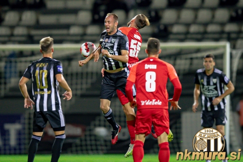 Matic Maruško in Žan Medved.