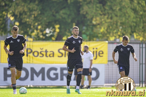 Azur Mahmić, Žiga Škoflek in Klemen Šturm. Azur Mahmić, Žiga Škoflek in Klemen Šturm.