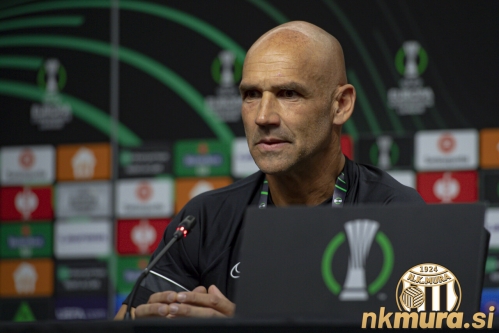 Trener Vitesseja Thomas Letsch. Trener Vitesseja Thomas Letsch.