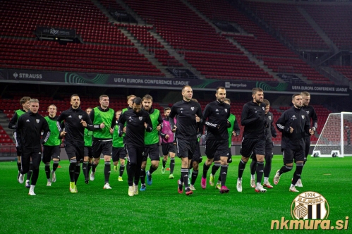 Trening Murašev na Roazhon Parku. Trening Murašev na Roazhon Parku.