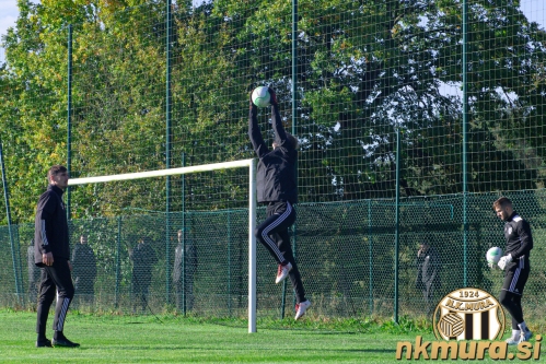 Dopoldanski trening.