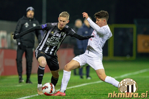 Žan Karničnik in nekdanji muraš Filip Kosi. Žan Karničnik in nekdanji muraš Filip Kosi.