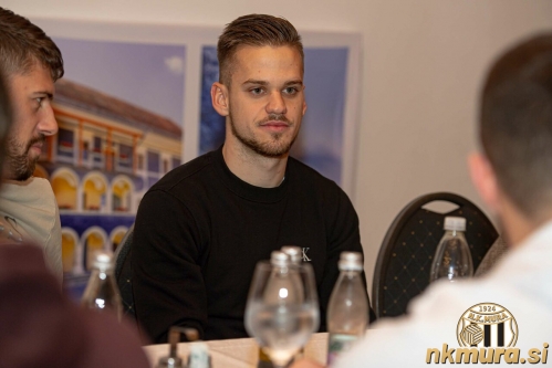 Tomi Horvat Tomi Horvat