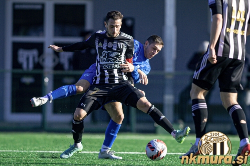 Kapetan Alen Kozar. Kapetan Alen Kozar.