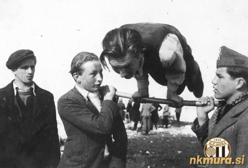 Telovadba je bila temelj fizkulturnih društev. Telovadba je bila temelj fizkulturnih društev.