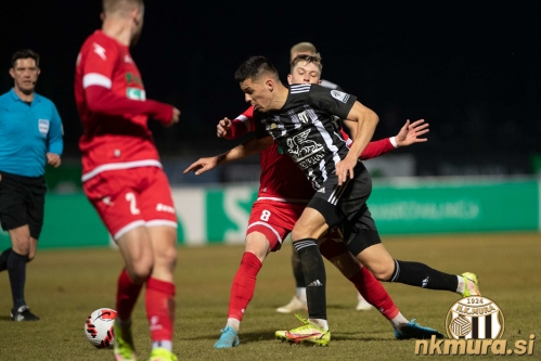 Mirlind Daku. Ovira ga Nik Marinšek. Mirlind Daku. Ovira ga Nik Marinšek.