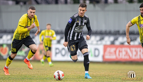 Mihael Klepač in Luka Guček.