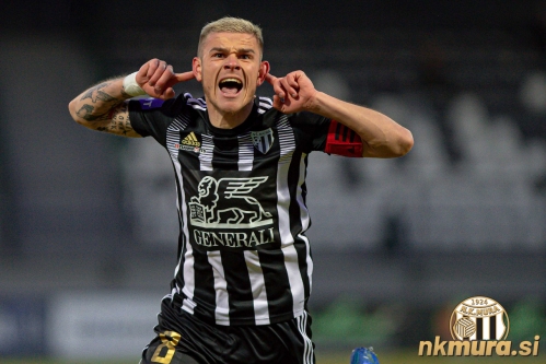 Luka Bobičanec je proti Celju (2. marec 2022) dosegel izjemen zadetek s prostega strela.