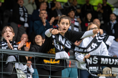 Pogled na tribune Fazanerije. Pogled na tribune Fazanerije.