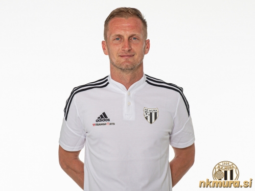 Darjan Slavic je junija 2022 postal pomočnik glavnega trenerja Damirja Čontale. Darjan Slavic je junija 2022 postal pomočnik glavnega trenerja Damirja Čontale.