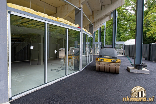 Nova podoba prostorov pod južno tribuno. Nova podoba prostorov pod južno tribuno.