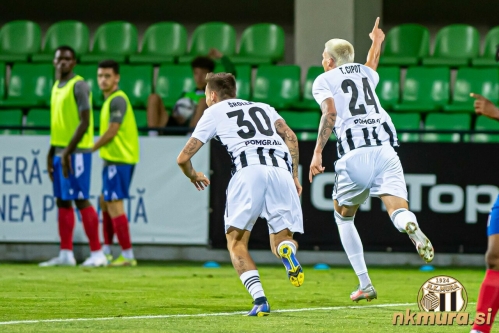 Tio Cipot se veseli evropskega prvenca. Tio Cipot se veseli evropskega prvenca.