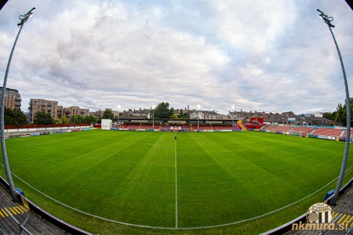 Stadion Richmodn Park na katerem bo Mura igrala tekmo 2. kroga konferenčne lige. Stadion Richmodn Park na katerem bo Mura igrala tekmo 2. kroga konferenčne lige.