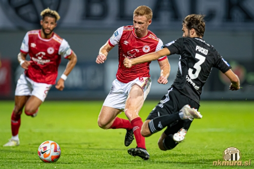 Klemen Pucko in Jamie Lennon. Klemen Pucko in Jamie Lennon.