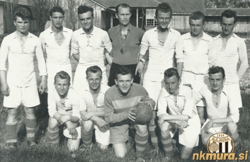 Mladinsko moštvo Mure iz leta 1951. Trener je bil Vladimir Kukanja.