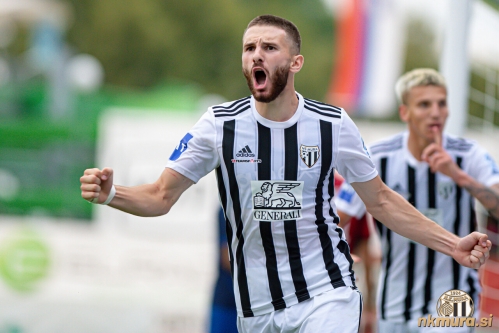 Dardan Shabanhaxhaj se veseli prvenca v dresu Mure. Dardan Shabanhaxhaj se veseli prvenca v dresu Mure.