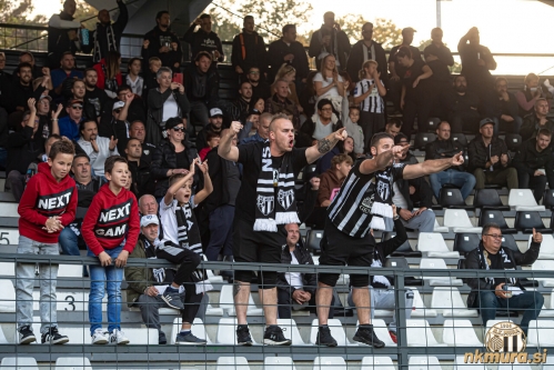 Južna tribuna na Fazaneriji.