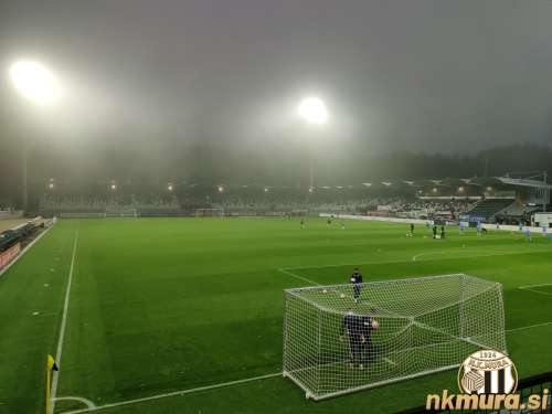 Med ogrevanjem je bila vidljivost še dobra. Med ogrevanjem je bila vidljivost še dobra.