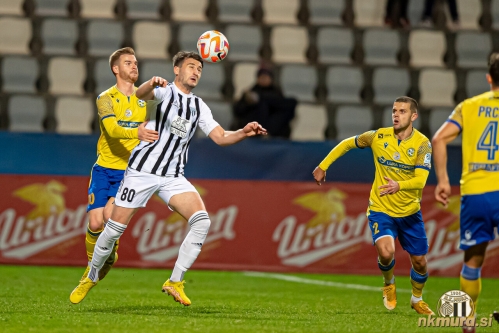 Nikola Petković in Rudi Požeg Vancaš. Akcijo spremlja Milan Šimčak. Nikola Petković in Rudi Požeg Vancaš. Akcijo spremlja Milan Šimčak.