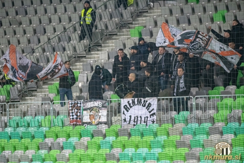 Navijaška skupina Black Gringos.