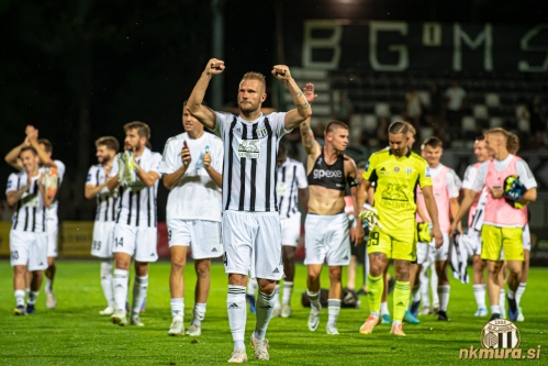 Gregor Balažic se bo še naprej veselil z Muraši. Gregor Balažic se bo še naprej veselil z Muraši.