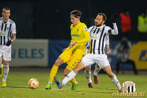 Kapetan Žiga Kous in Nikola Jovičević. Kapetan Žiga Kous in Nikola Jovičević.