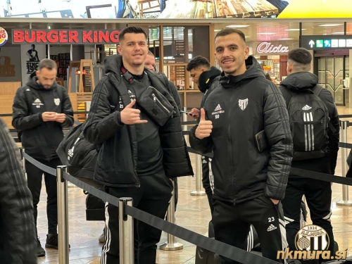 Mirlind Daku in Leard Sadriu. Mirlind Daku in Leard Sadriu.